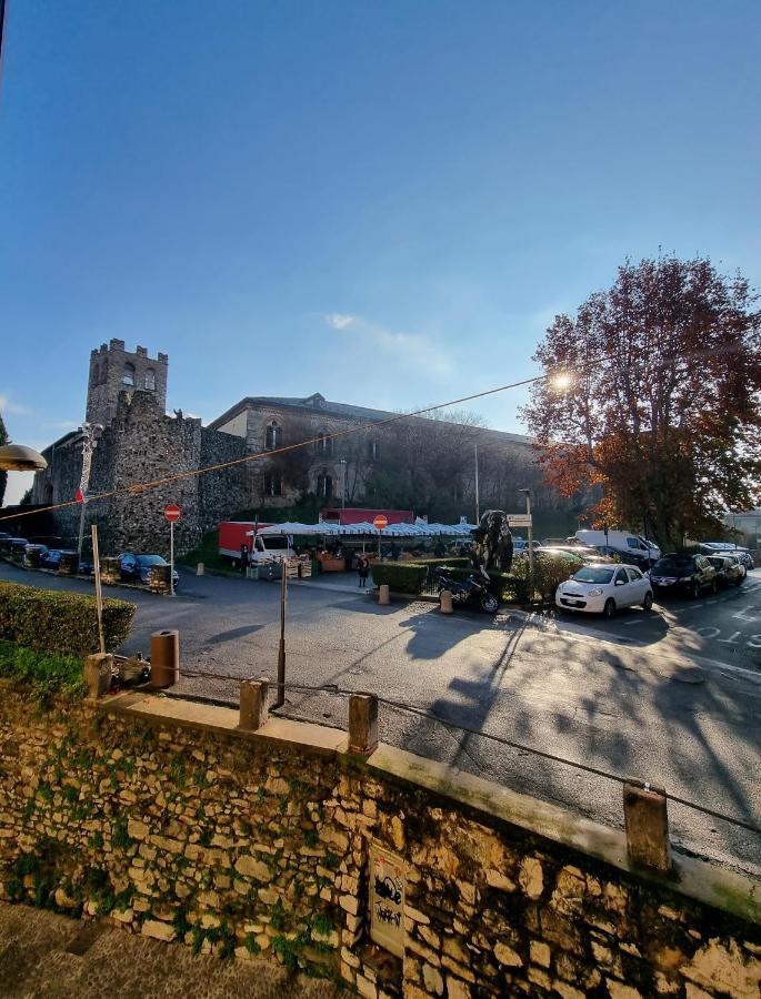 La Finestra Sul Castello Desenzano-By Goccia Di Lago Desenzano del Garda Exterior foto